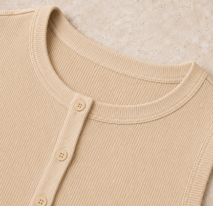 Geripptes Crop-Top mit Knopfleiste – Ärmelloses Damen-Basic