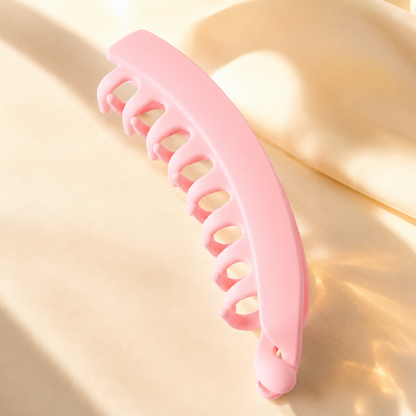 Matte Bananen-Haarspange – Eleganter Haarclip für Damen