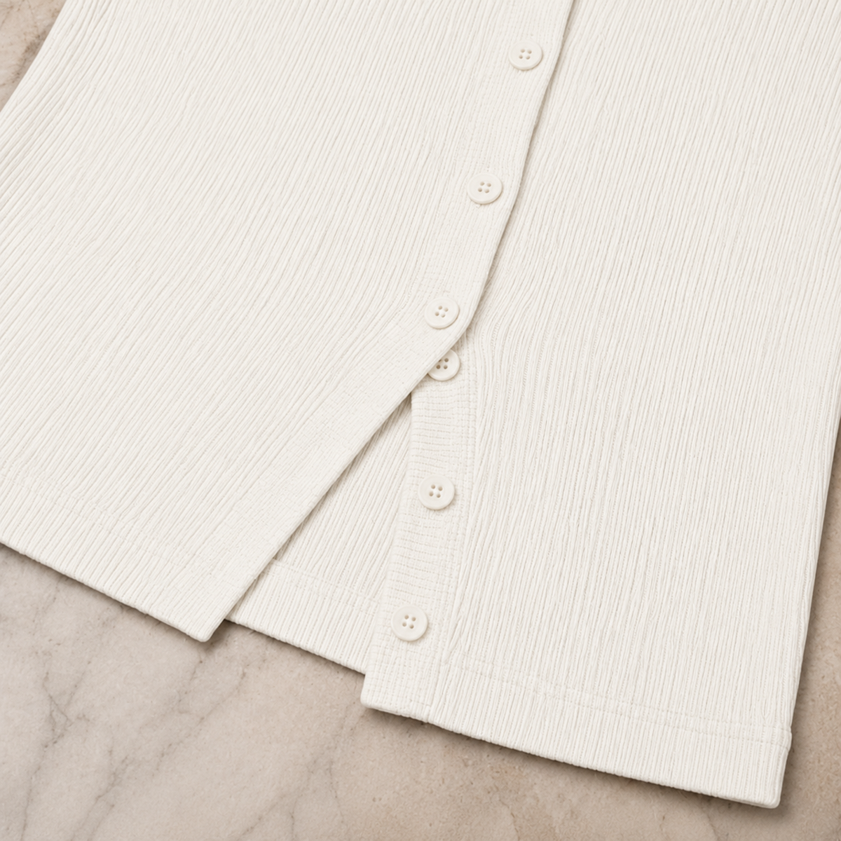 Geripptes Crop-Top mit Knopfleiste – Ärmelloses Damen-Basic